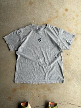 Vintage Nike Basketball Centre Swoosh Boxy Tee Shirt